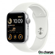 Apple Watch SE 2 GPS, 44 mm Silver Aluminium Case with Sport Band (White)
