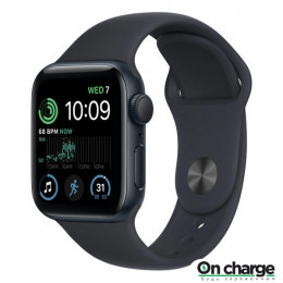 Apple Watch SE 2 GPS, 40 mm Midnight Aluminium Case with Sport Band (Midnight)